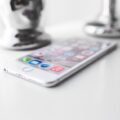 믿을 수 있는 iPhone 수리 전문가 찾기