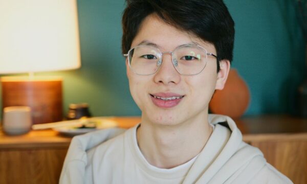 온라인 디자이너 안경 구매 가이드