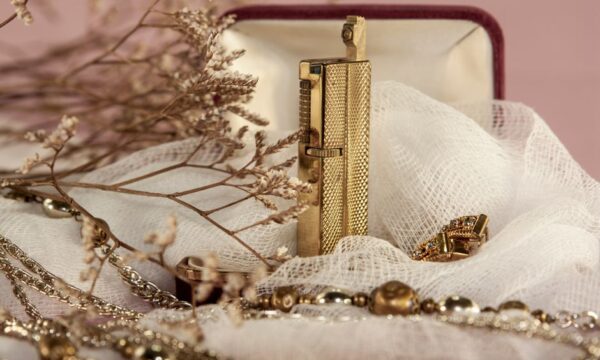 아람투자그룹: 실물 자산 가치 극대화를 위한 금(Gold) 투자 솔루션
