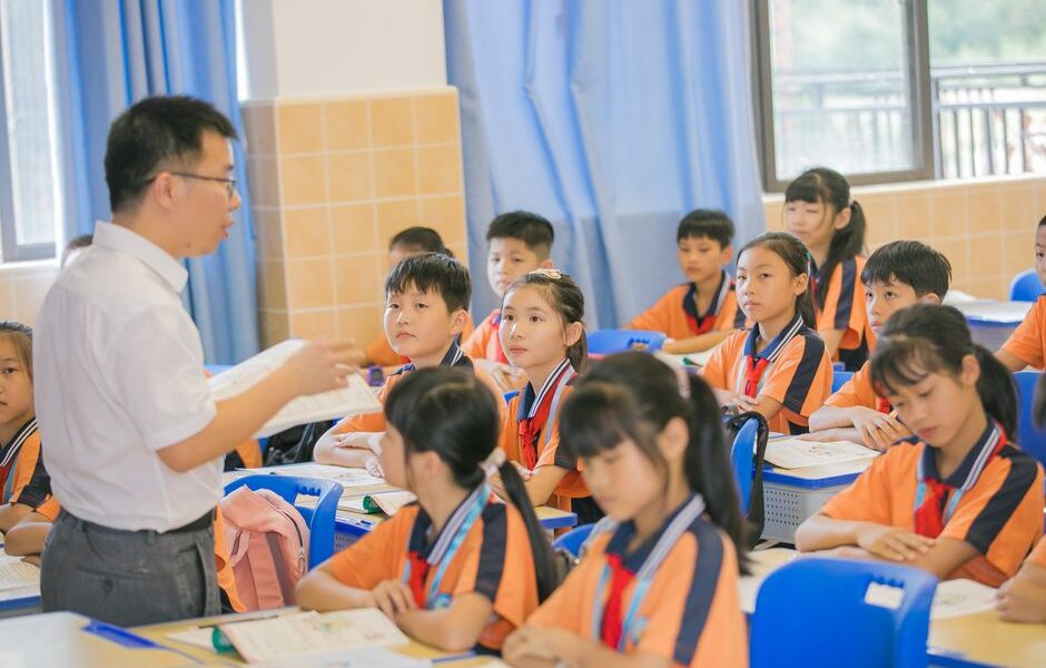 학생 데이터가 교육에 어떻게 영향을 미치나요?